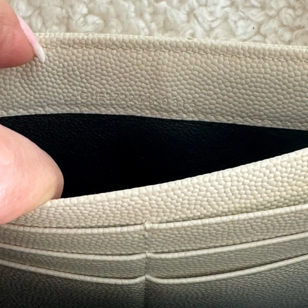 Authentic Yves Saint Laurent Cassandre Wallet Crossbody Bag - Picture 7 of 9